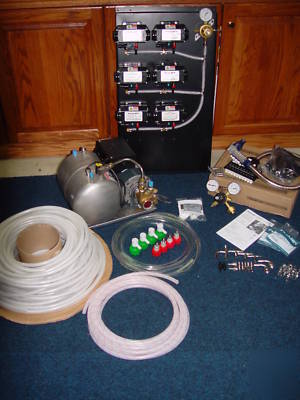 10BTN wunder-bar soda system,6FLOJET pumps,carbinator+