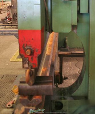 600 ton x 16' cincinnati hydraulic press brake