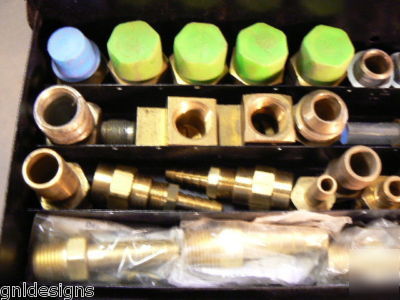 Brass air & hydraulic hose fittings in 1 drawer cabinet