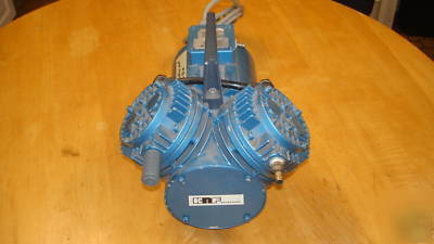 Knf neuberger N035.1. twin head vacuum pump/compressor