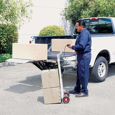 New larin hitch tailgate lift w/ramp plate 12 volt 
