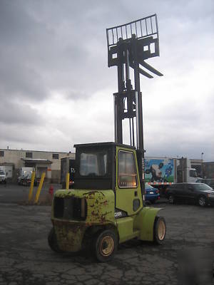 Clark 8000# rough terrain forklift gas powered full cab