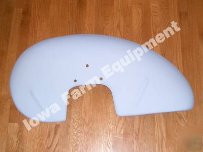 Two (left & right) allis chalmers wd, WD45 fenders