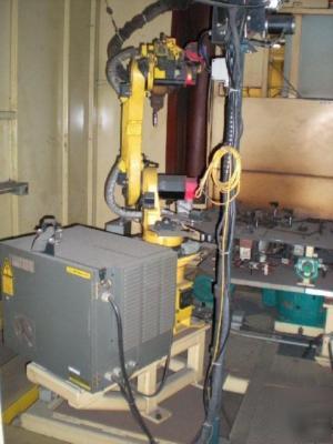 Fanuc arc mate robotic weld cell with 62