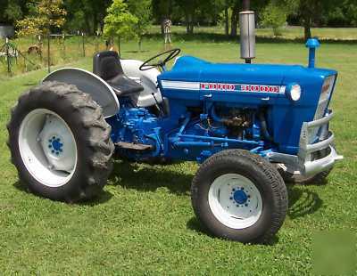 Single, sexy and lonely ford 3000 tractor --wow-- 