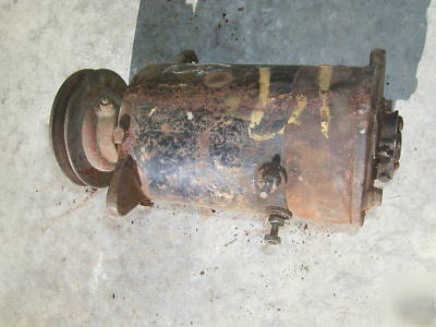 Farmall m mv sm h hv sh tractor orignal 6V generator