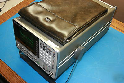 Hp agilent 3561A dynamic signal analyzer -calibrated-