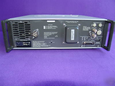 Fluke 6062A 100 khz-2.1GHZ synthesized rf signal gen.