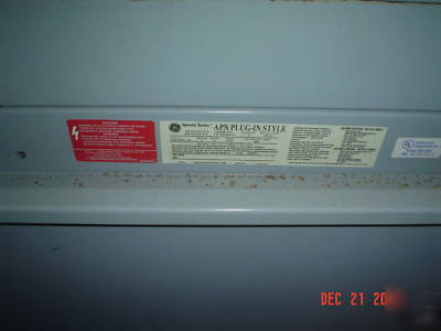 Ge spectra series apn plug-in style panel board 800AMP 
