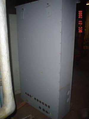 Ge spectra series apn plug-in style panel board 800AMP 