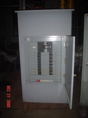 Ge spectra series apn plug-in style panel board 800AMP 