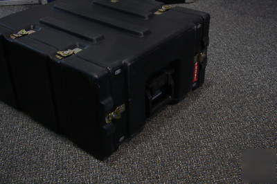 Hardigg pro rack case