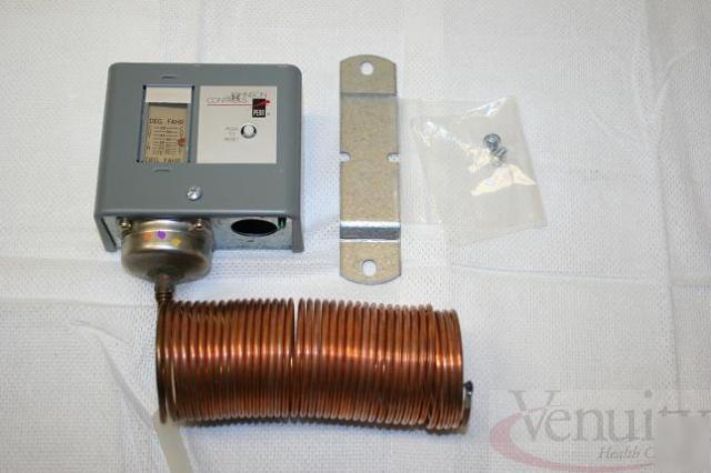 Johnson controls A70HA-1C refrigerant temp control