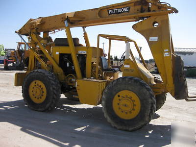 Pettibone extendo C8000 4X4X4 telescopic forklift