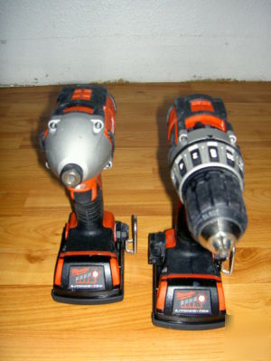 Milwaukee 2691-22 cordless 18V drill impact driver kit 