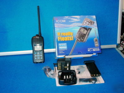 Icom M33 floating marine portable vhf