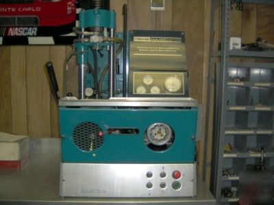 Cummins injector test stand machine