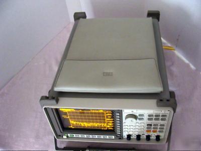 Hp - agilent 35670A dynamic signal analyzer w/opts 