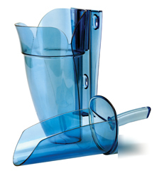 Sanjamar SI9000 safe-t ice scoop w/holder, 64-86 oz