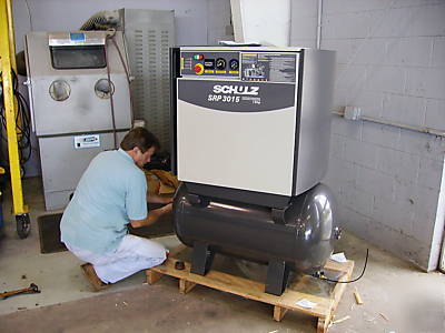 15HP rotary screw air compressor 15 hp low hour demo