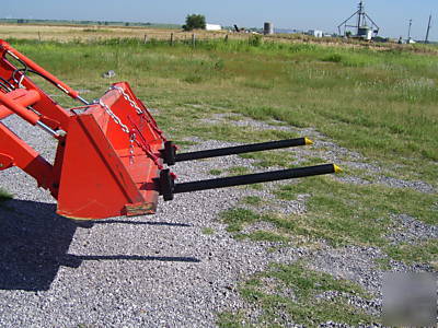 Loader forks bucket forks skid tractor pallet fork