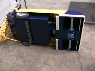 Truvox cimex X46 escalator cleaner