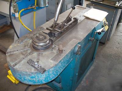 Di-acro tube bender, 5/8RDSTEEL, 3/4 pipe, 1/4 od tube