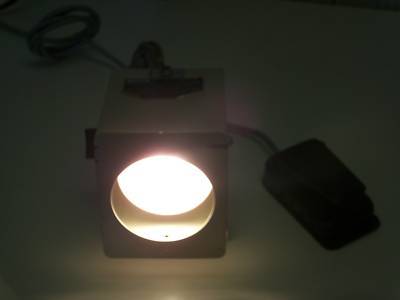 S. & s. x-ray film illuminator light model 188