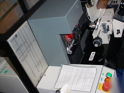 Sela mc 100 series micro cleaving system