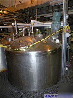 Used- norwalk tank, 2000 gallon, stainless steel, vert