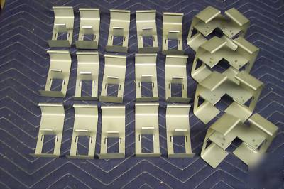 Wiremold divider clip & coupling, G4001D, lot of 19