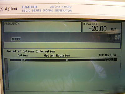 Agilent E4433B esg-d signal generator 250KHZ - 4GHZ 