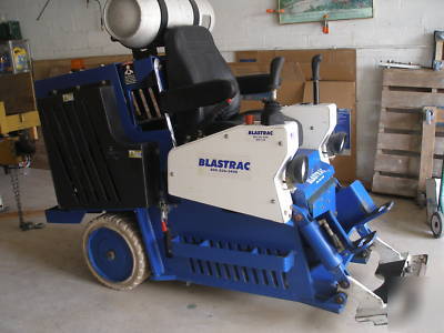 Blastrac scrapper bms-270LPII - 186 hrs. slightly used