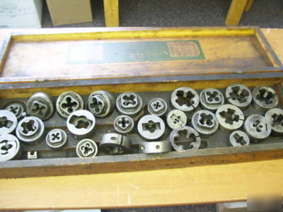 Greenfeild / little giant / w box no 312 / 27 items