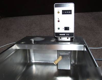Haake D3-W19 circulating bath