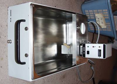 Haake D3-W19 circulating bath