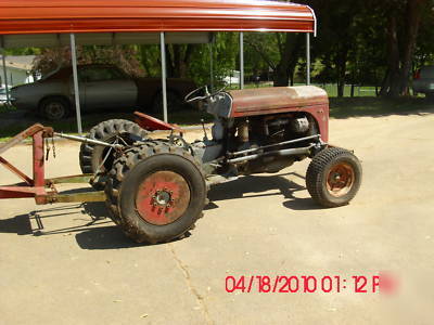 1952 to-20 ferguson tractor, live pto w/ steel 7' blade