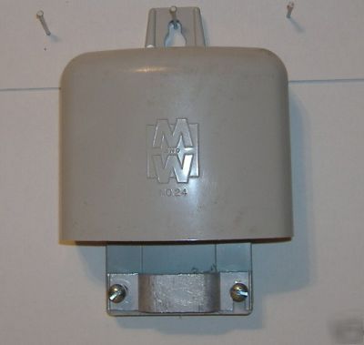Electric service weatherhead cover non-metllic