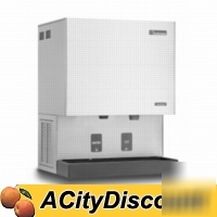 New scotsman 720LB nugget ice maker & water dispenser