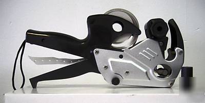New silver metal 1 ln 8 char price gun & 4000 labels 