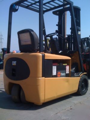 Caterpillar-mitsu 3500 lb EP16KT forklift 
