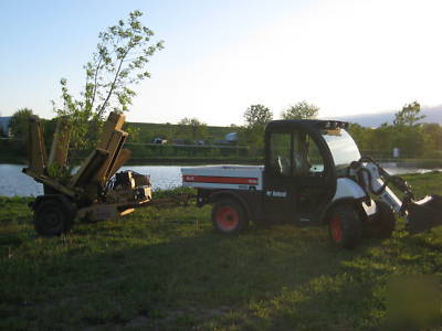 Bobcat toolcat 330 hours high flow turbo heat & ac cab