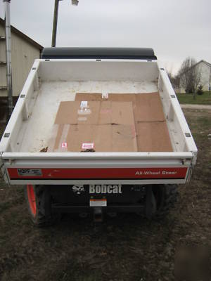 Bobcat toolcat 330 hours high flow turbo heat & ac cab