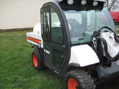 Bobcat toolcat 330 hours high flow turbo heat & ac cab