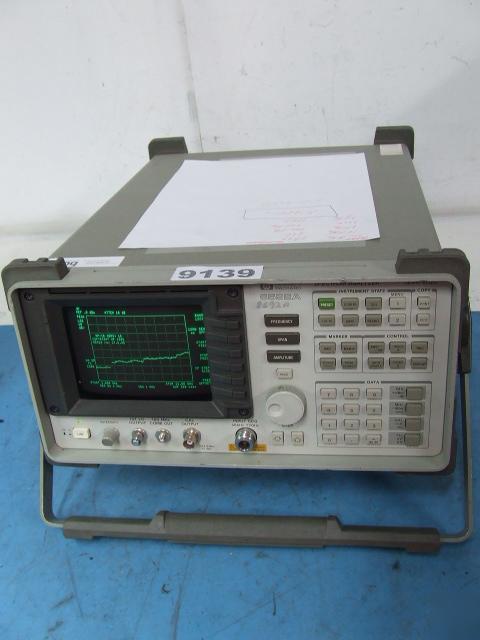 Hewlett packard hp 8592A spectrum analyser