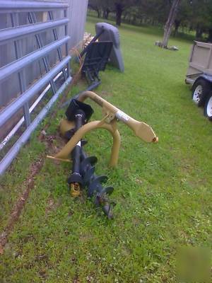 Land pride (pd 15) post hole auger 3 pt. 9