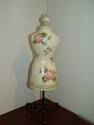 Victorian shabby chic mannequin necklace dress form 24