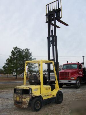 Hyster 6000 lb cap. diesel solid pneumatic forklift