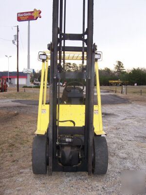 Hyster 6000 lb cap. diesel solid pneumatic forklift
