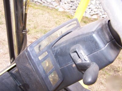 Hyster 6000 lb cap. diesel solid pneumatic forklift